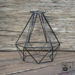 cage-moderne-geometrique-noire-2