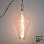 ampoules-antique-gigantesque-diamant-grand-nostalgics-bulb-huge-1