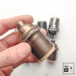 culot-ampoule-antique-laiton-antique-brass-bulb-socket-1