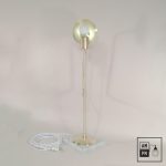 lampe-sur-table-klimt-collection-mid-century-laiton-satellite-A3K47-1