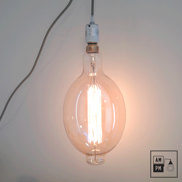 ampoules-antique-gigantesque-grandiose-grand-nostalgics-bulb-huge